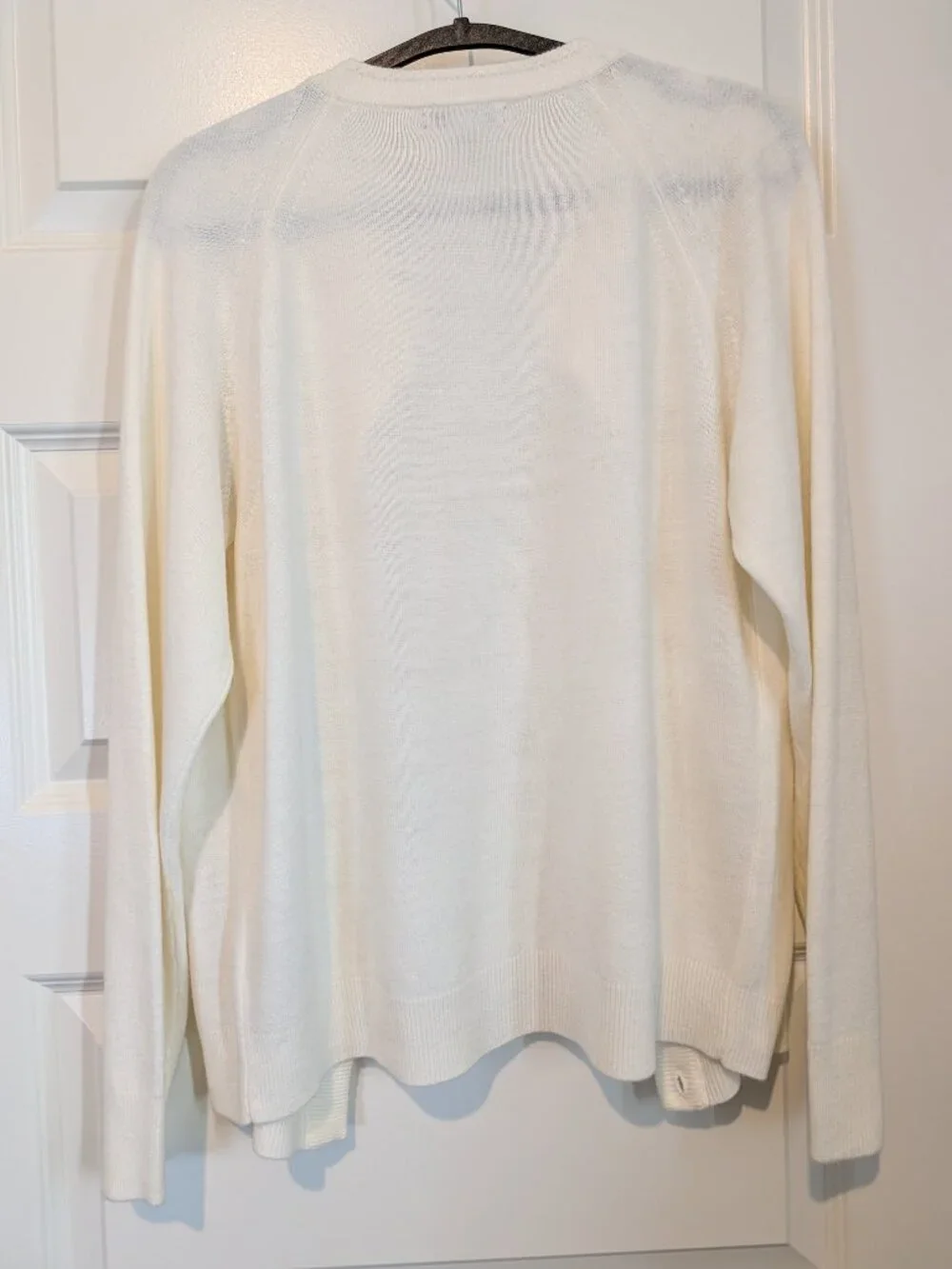 Mercer Street Studio White Cardigan - Picture 2 of 4